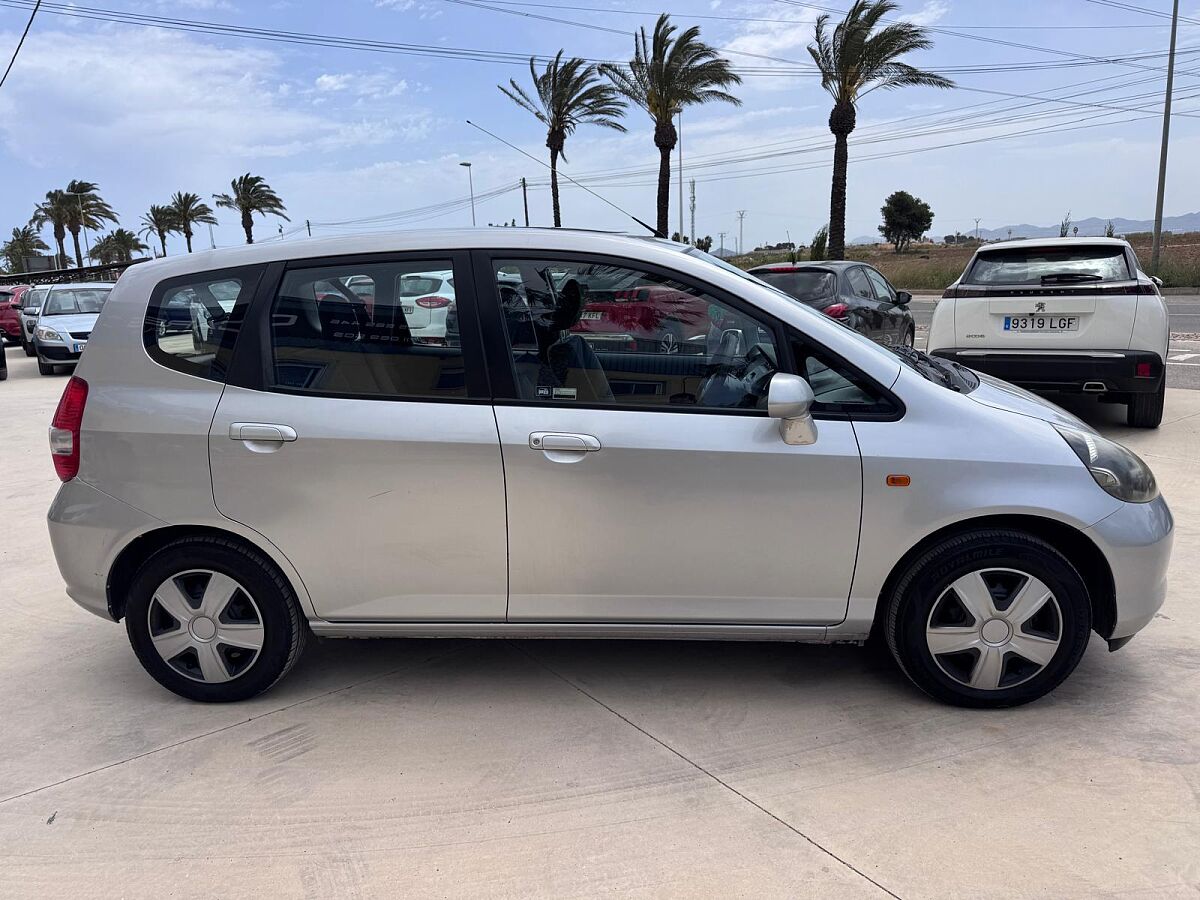 HONDA JAZZ SE 1.3 DSI UK RHD IN SPAIN ONLY 53000 MILES SUPERB LONG MOT 2004